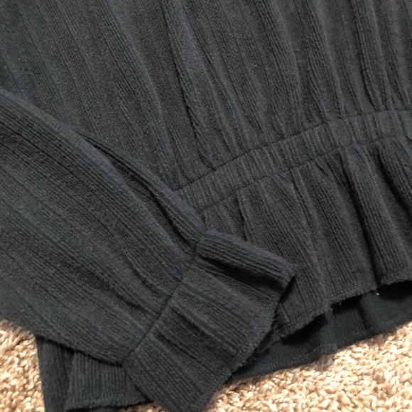 Zara full sleeve sweater/blouse - Picture 3 of 5